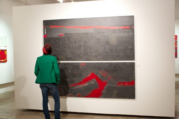 art-gallery-large-black-red-painting