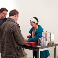 art-gallery-wine-beer-bar-party